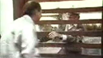 吃瓜劫匪搞笑视频  第1张