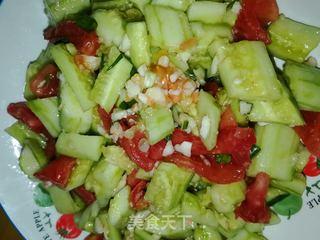 小瓜凉拌怎么吃,小瓜凉拌，轻松解锁美味新吃法  第3张