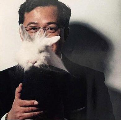 明星买料吃瓜,买料吃瓜背后的娱乐真相  第3张