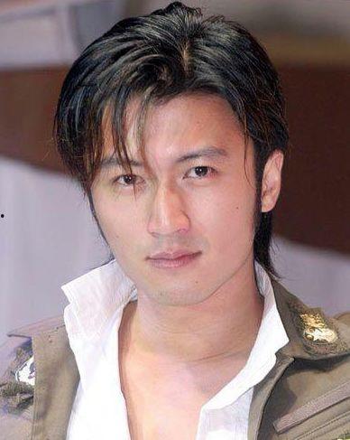 明星队长吃瓜图片,揭秘娱乐圈幕后真相  第3张