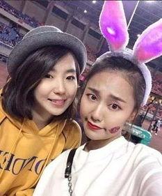 小仙女吃瓜群众,揭秘娱乐圈幕后故事  第2张