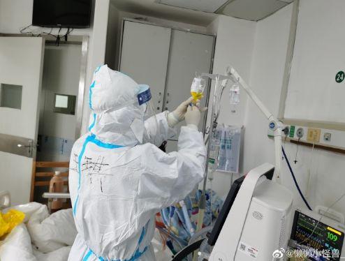 疫情护士吃瓜,护士的“吃瓜”时刻  第2张