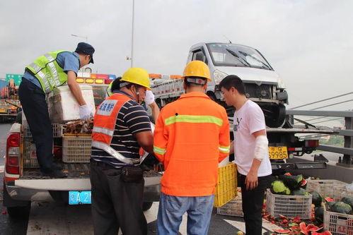 货车吃瓜群众  第2张